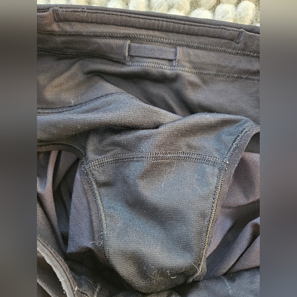 Lululemon Women's Shorts Speed Up Low-Rise Lined Short 2.5 ~small - Picture 6 of 7